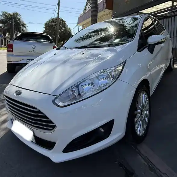 Ford Fiesta Kinetic 1.6 Se 120Cv 2016 - foto 1