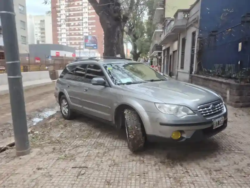 Subaru Outback 2.5 Un 4At Sawd 165Cv 2007 - foto 2