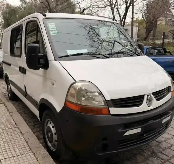 Renault Master Furgon 2010 - foto 1