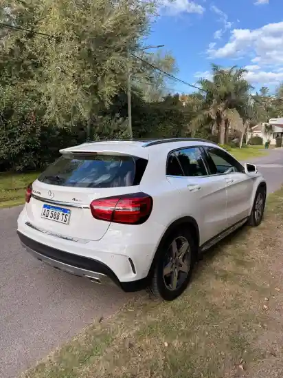 Mercedes-Benz Clase Gla 2.0 Gla250 Amg-Line 211Cv 2019 - foto 5