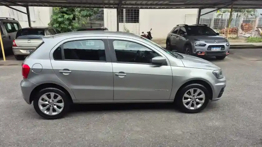 Volkswagen Gol Trend 1.6 Comfortline 101Cv 2017 - foto 2