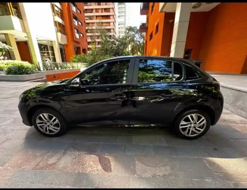 Peugeot 208 1.6 Feline Tiptronic 2023 - foto 5
