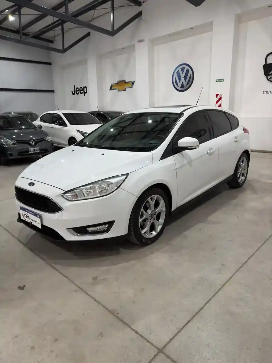 Ford Focus Iii 2.0 Se Plus Mt 2016 - foto 1