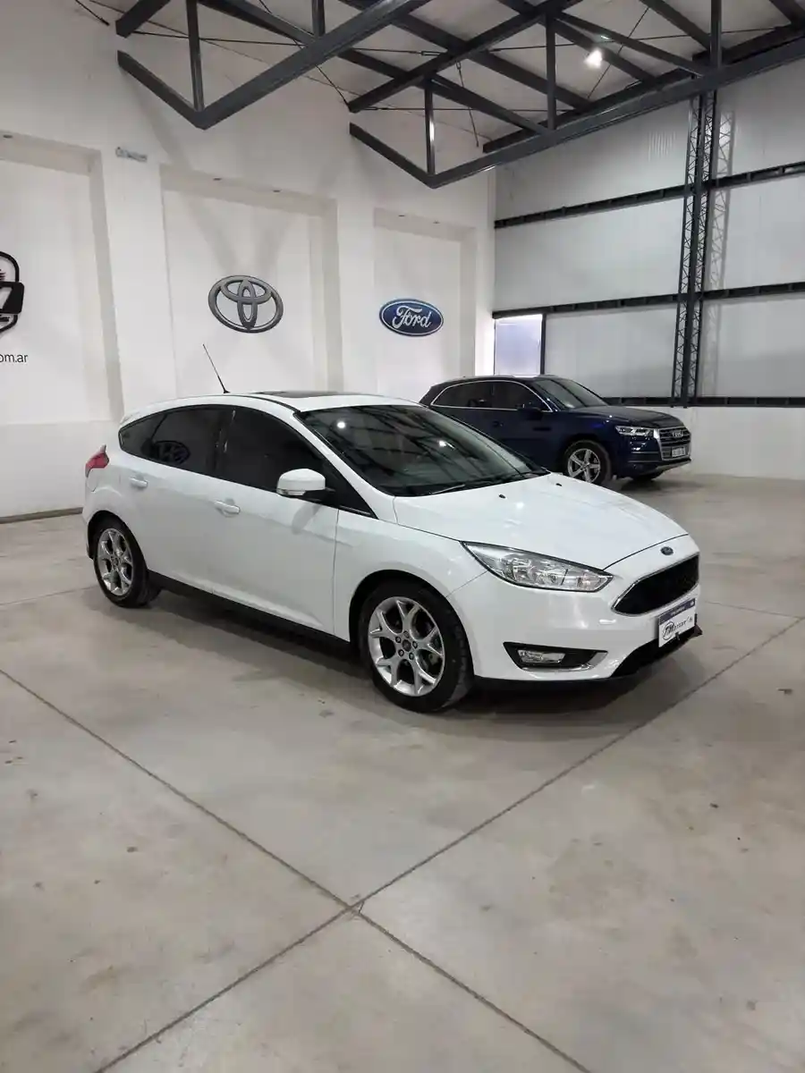 Ford Focus Iii 2.0 Se Plus Mt 2016 - foto 3