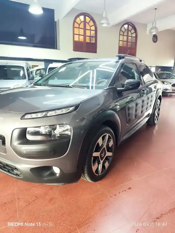 Citroën C4 Cactus 1.2 Puretech 110 S&Amp;S Shine At6 2018 - foto 1