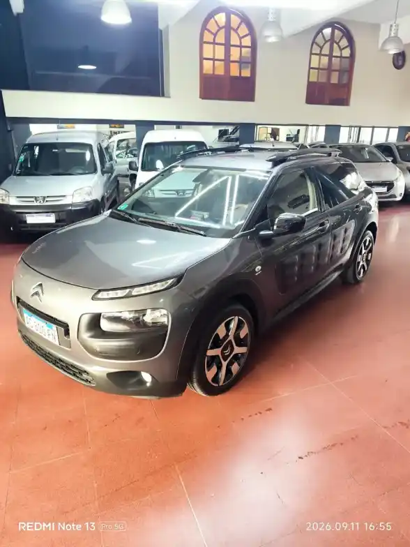 Citroën C4 Cactus 1.2 Puretech 110 S&Amp;S Shine At6 2018 - foto 2
