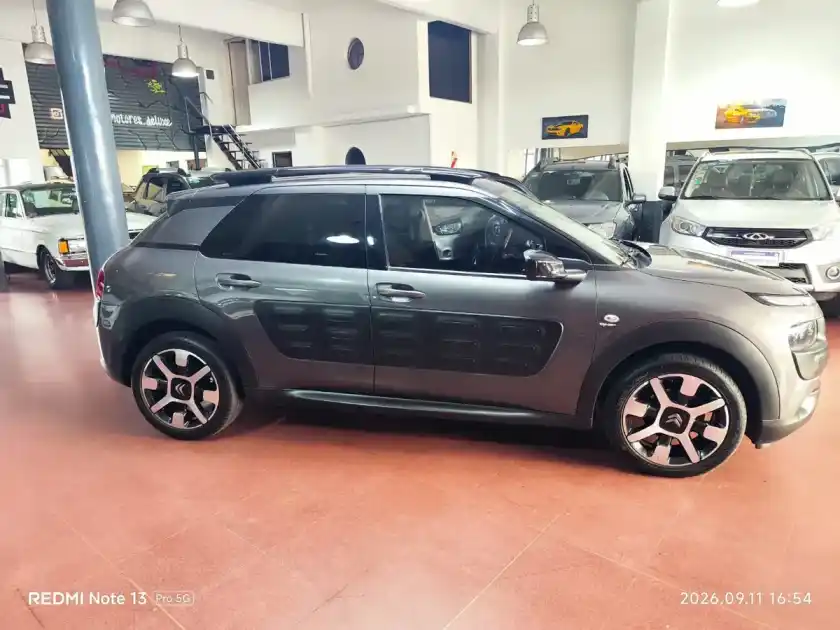 Citroën C4 Cactus 1.2 Puretech 110 S&Amp;S Shine At6 2018 - foto 3