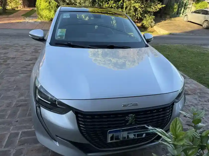 Peugeot 208 1.6 Allure 2021 - foto 2