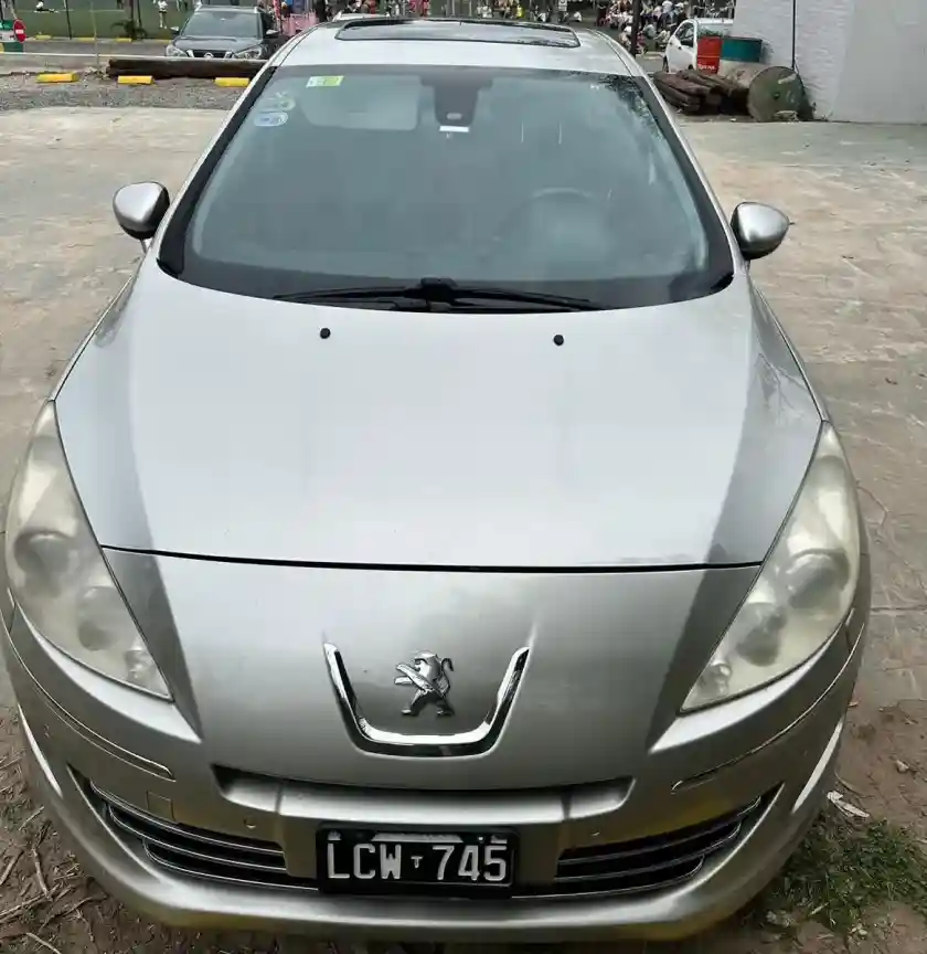 Peugeot 408 2.0 Feline 143Cv 2012 - foto 3