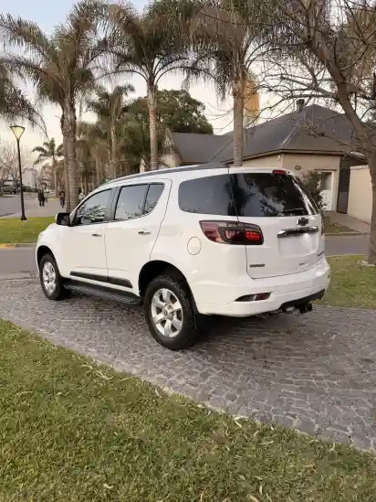 Chevrolet Trailblazer 2.8 4X4 Ltz At Tdci 180Cv 2013 - foto 4