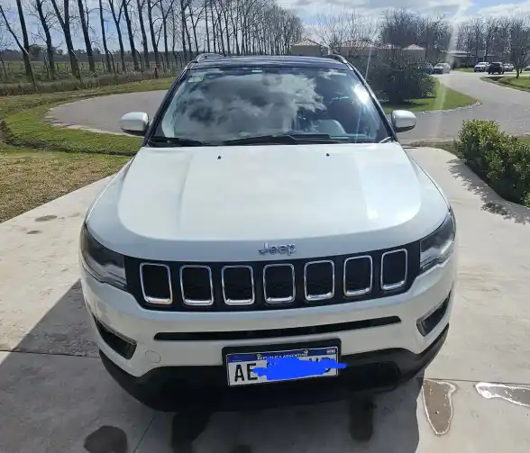 Jeep Compass 2.4 Longitude 2021 - foto 2