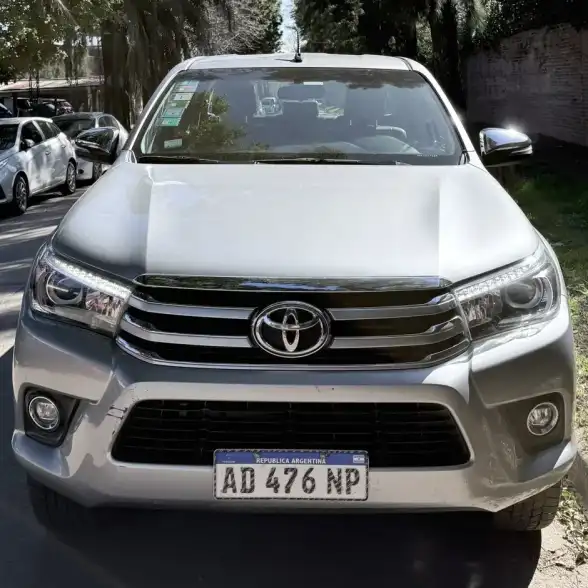 Toyota Hilux Pick-Up 2.8 Cd Srx 177Cv 4X2 At 2018 - foto 1