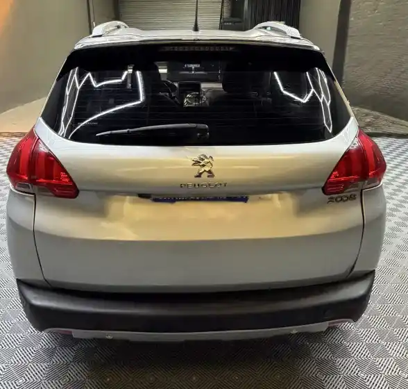 Peugeot 2008 1.6 Feline Tiptronic 2018 - foto 4