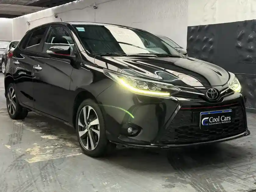 Toyota Yaris 1.5 107Cv S Cvt 2023 - foto 3