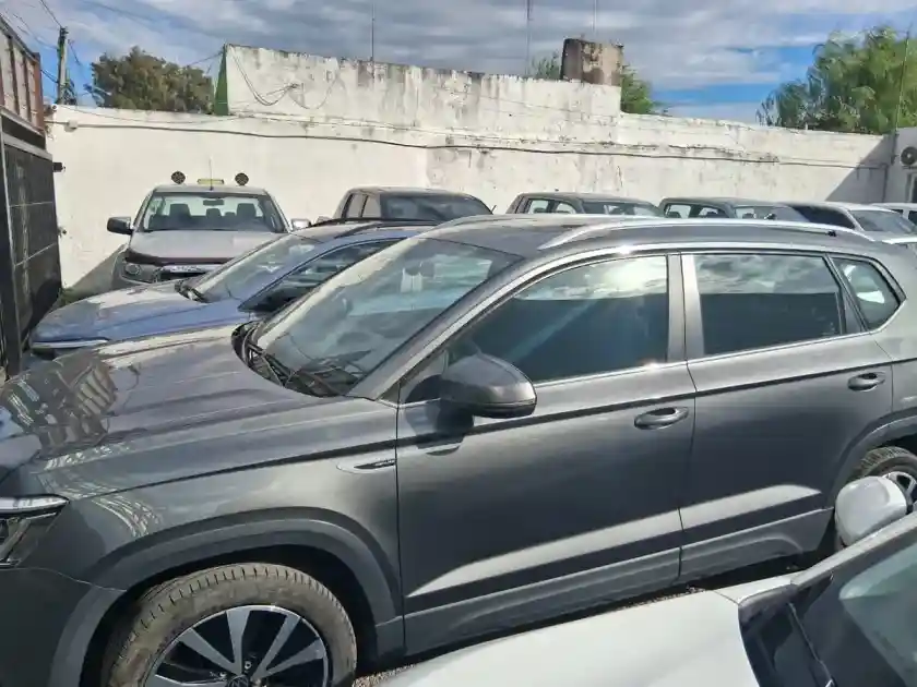 Volkswagen Taos 1.4 250 Tsi Highline 2022 - foto 4
