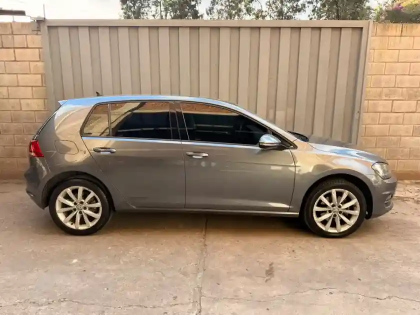 Volkswagen Golf 1.4 Highline Tsi Dsg 2017 - foto 5