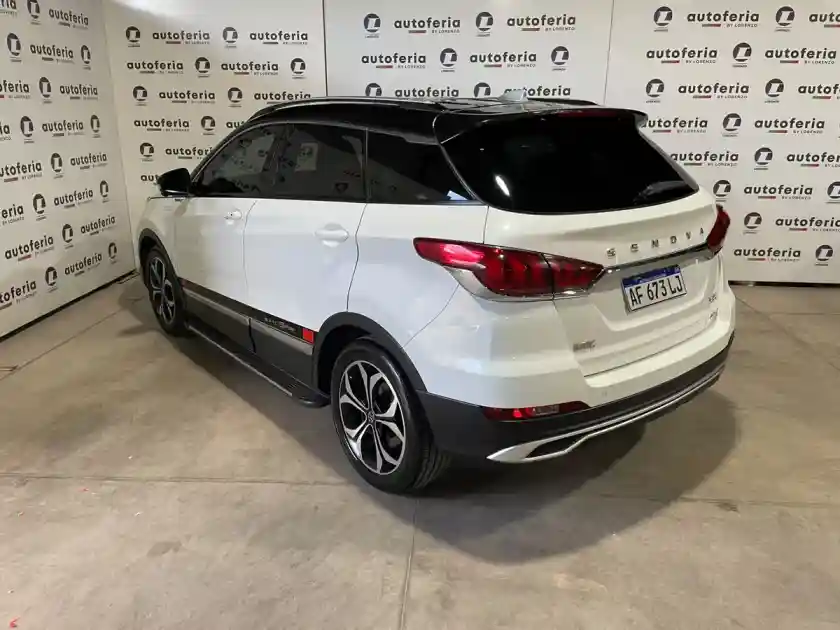 Baic X55 1.5 Luxury Cvt L18 2022 - foto 5