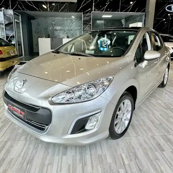 Peugeot 308 1.6 Allure 2011 - foto 1