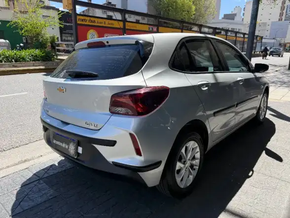 Chevrolet Onix 5P 1,2 Lt 2023 - foto 3