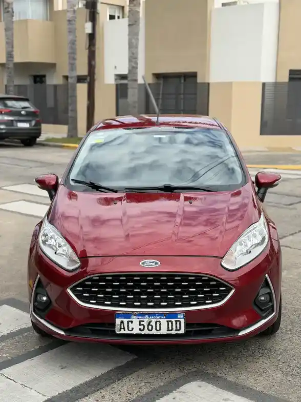 Ford Fiesta Kinetic 1.6 Se Plus 120Cv 2018 - foto 2