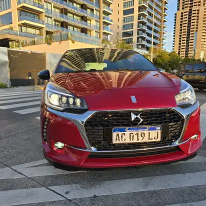 D.s. Ds3 1.2 Puretech 110 At6 So Chic 2017 - foto 2