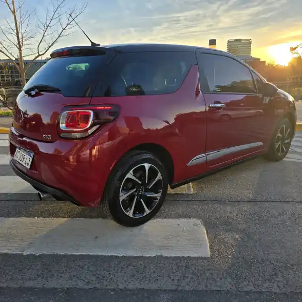 D.s. Ds3 1.2 Puretech 110 At6 So Chic 2017 - foto 3