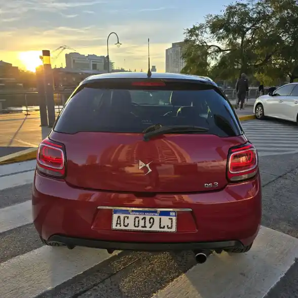 D.s. Ds3 1.2 Puretech 110 At6 So Chic 2017 - foto 4