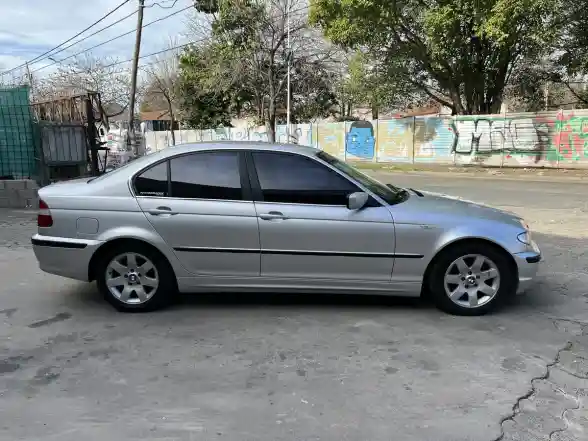 Bmw Serie 3 2.0 320I Active 2003 - foto 3