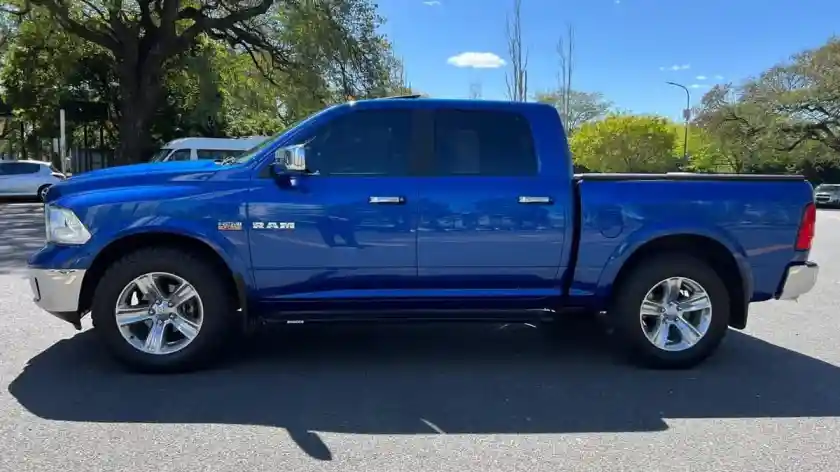 Ram 1500 5.7 Laramie Atx V8 2018 - foto 2
