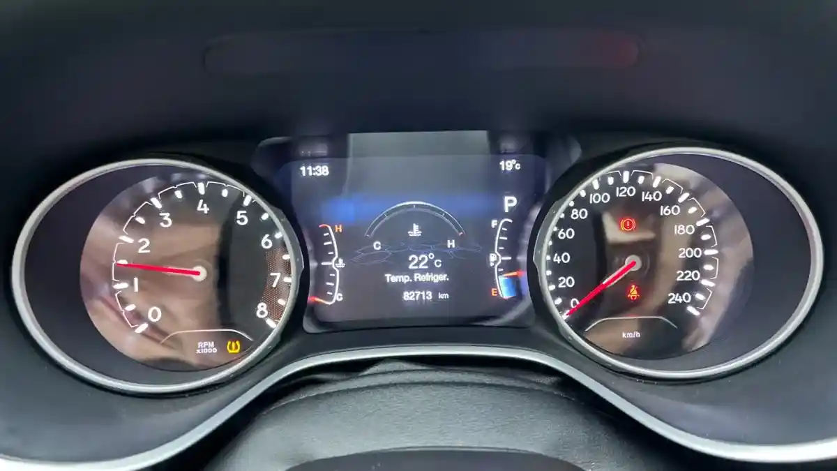 Jeep Compass 2.4 Limited 170Cv Atx 2020 - foto 2