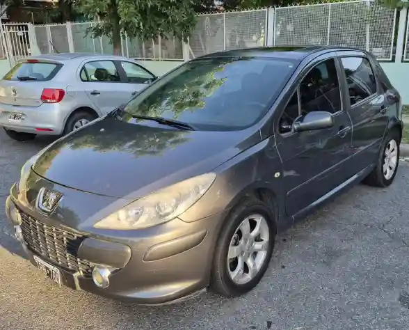 Peugeot 307 2010 - foto 1