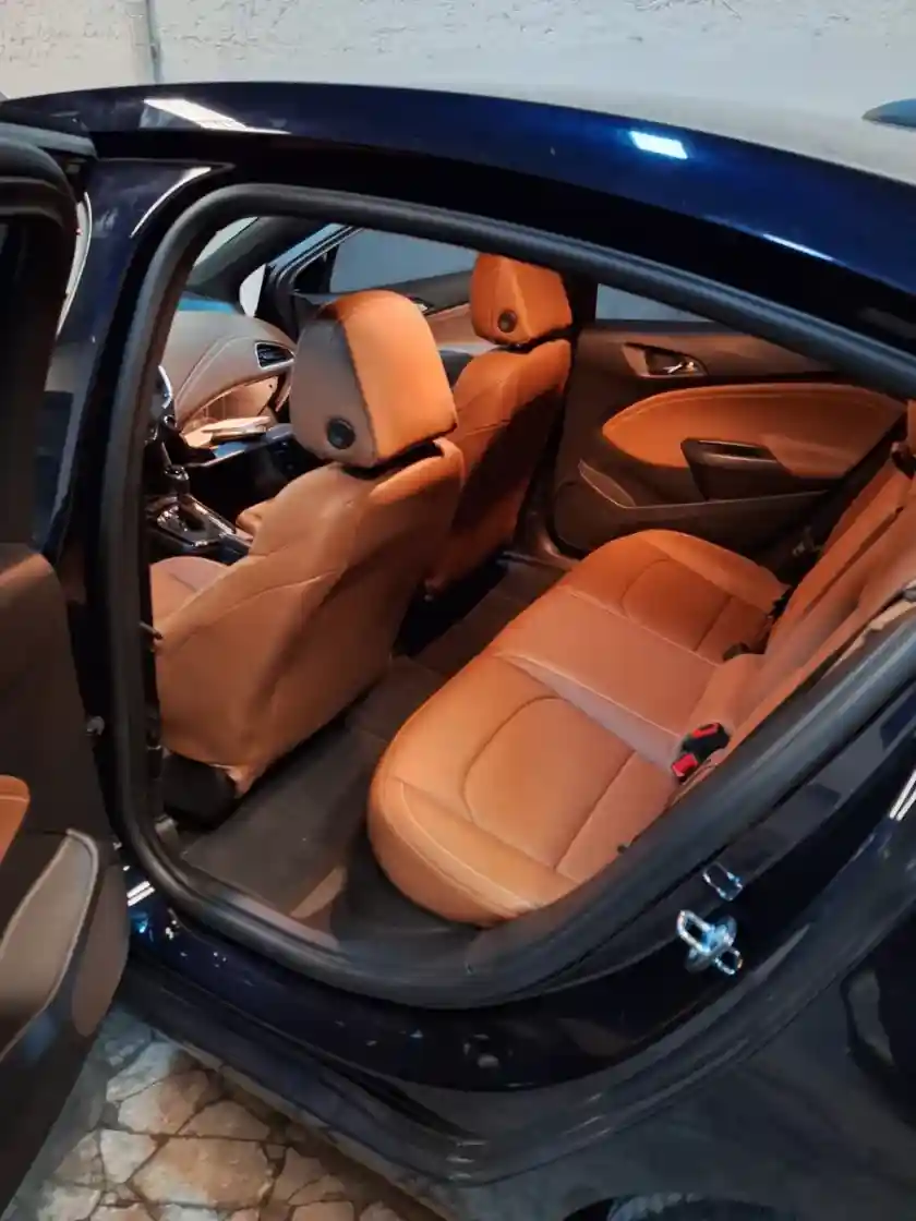 Chevrolet Cruze 1.4 Premier At Sedan 2022 - foto 4