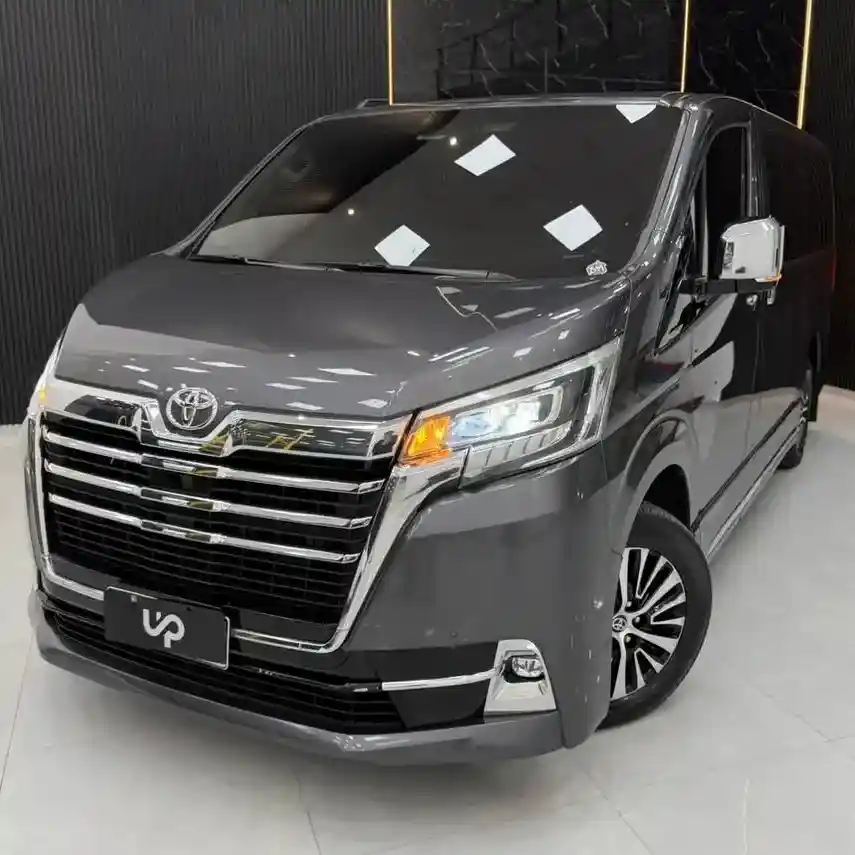 Toyota Hiace 2.8 Tdi Wagon 6At 10A 2021 - foto 1