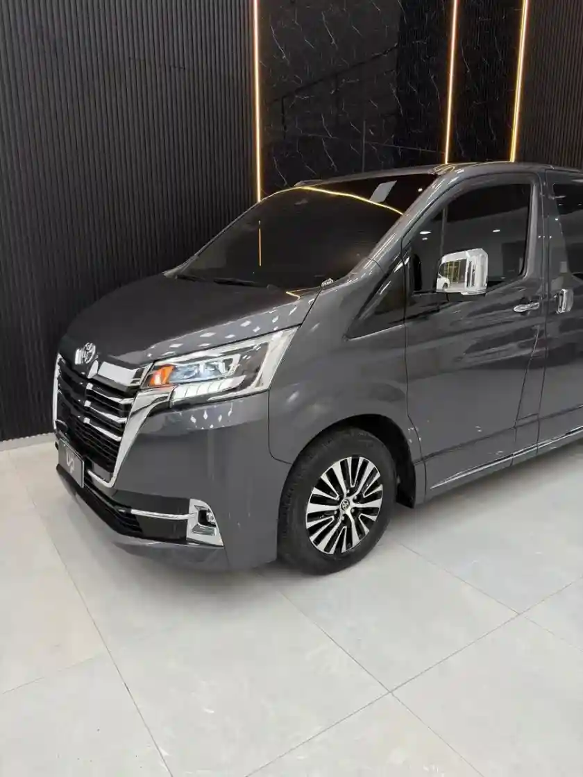 Toyota Hiace 2.8 Tdi Wagon 6At 10A 2021 - foto 3