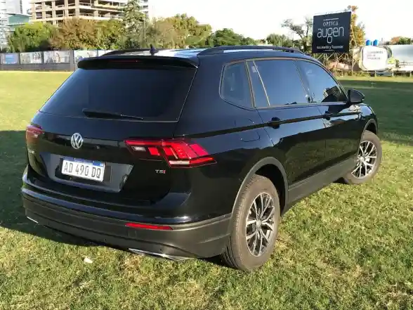 Volkswagen Tiguan Allspace 1.4 Tsi Trendline 150Cv Dsg 2019 - foto 2