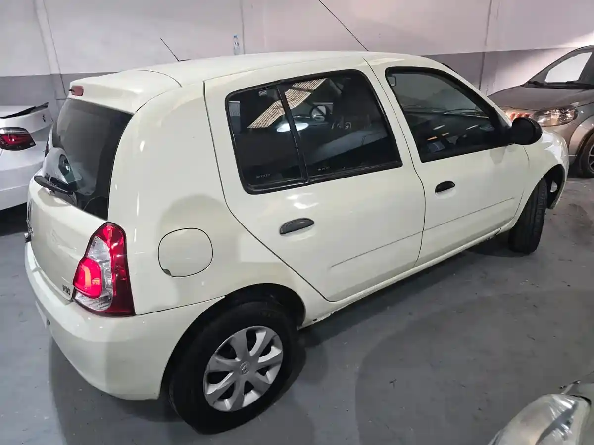 Renault Clio 1.2 Mio Confort Plus Abs Abcp 2014 - foto 4