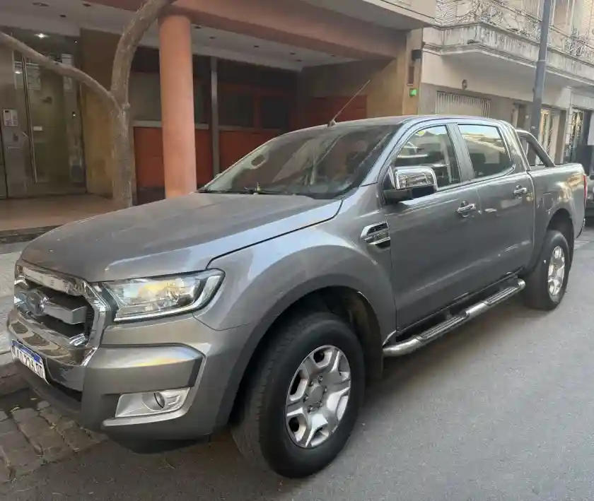 Ford Ranger 3.2 Cd Xlt Tdci 200Cv 4X2 At 2019 - foto 1