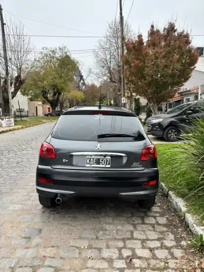 Peugeot 207 1.6 Xt 2012 - foto 2