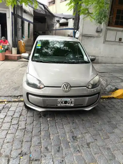 Volkswagen Up! 1.0 Move Up! 75Cv 5 P 2014 - foto 3