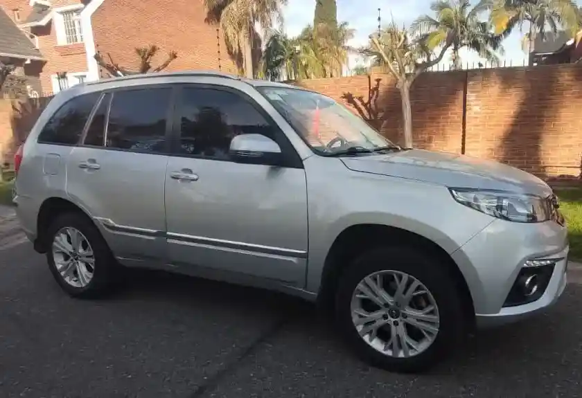 Chery Tiggo 3 1.6 3 Confort 2017 - foto 3