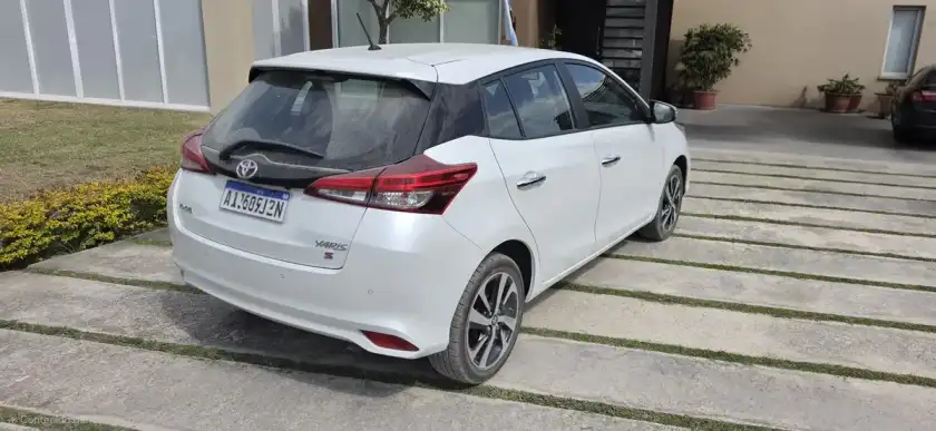 Toyota Yaris S 1.5 107Cv S 2026 - foto 4
