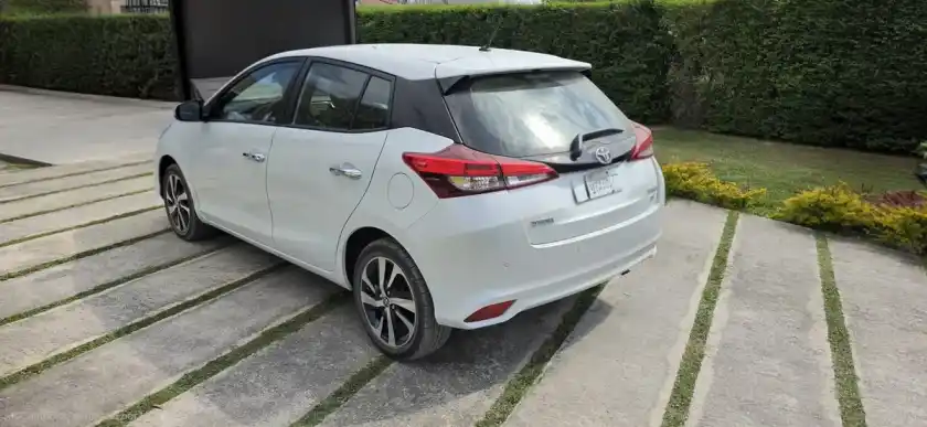 Toyota Yaris S 1.5 107Cv S 2026 - foto 5