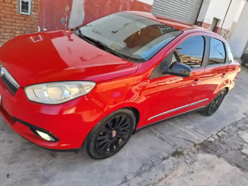Fiat Grand Siena 2013 - foto 1