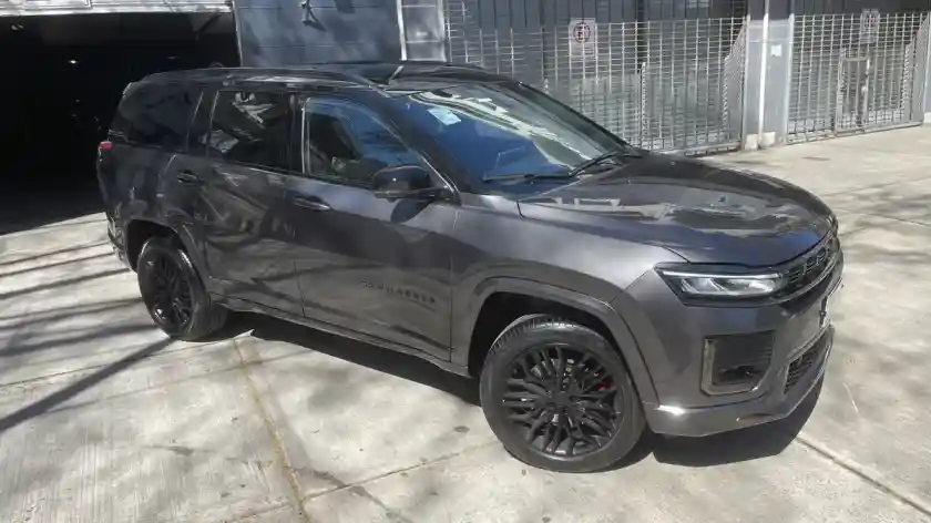 Jeep Commander 2.0 Gme Blackhawk 4X4 At9 2026 - foto 2