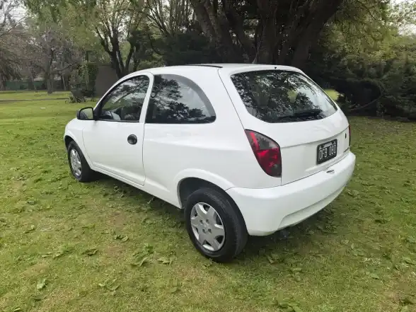 Chevrolet Celta 1.4 Ls Aa+Dir 2014 - foto 5
