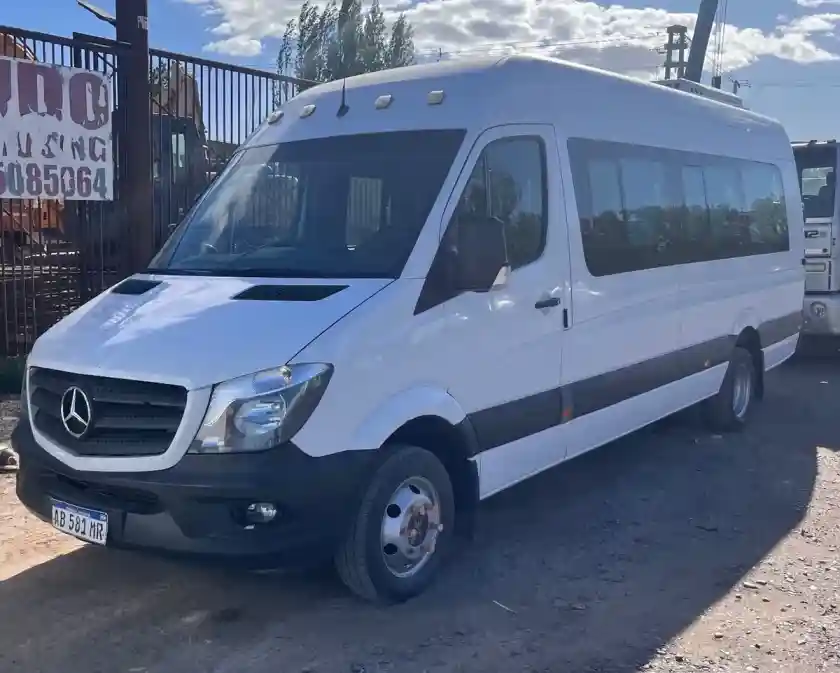 Mercedes-Benz Sprinter 2.1 515 Combi 4325 150Cv 19+1 2017 - foto 1