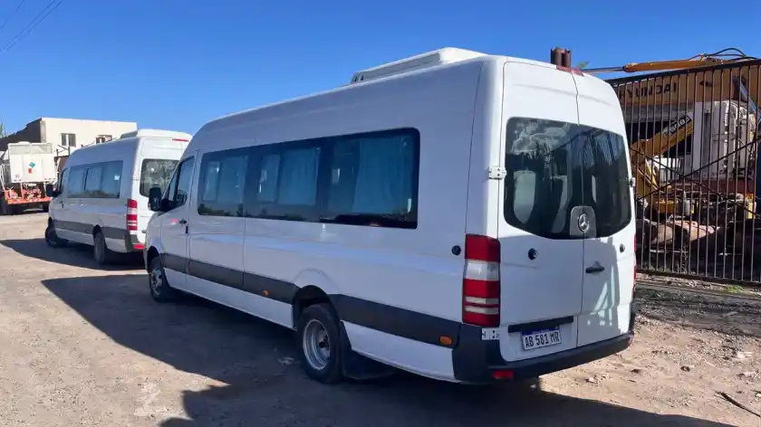 Mercedes-Benz Sprinter 2.1 515 Combi 4325 150Cv 19+1 2017 - foto 2