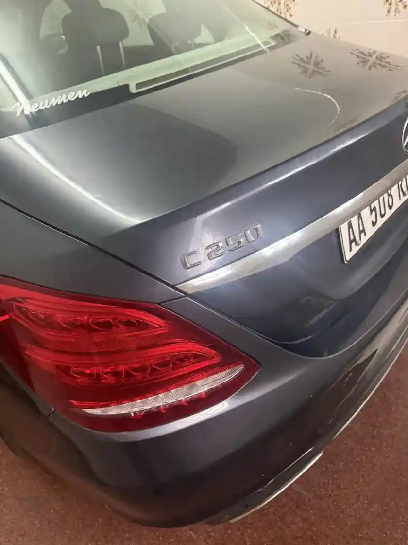 Mercedes-Benz 250 C 2.0 C250 Avantgarde 211Cv At 2016 - foto 4
