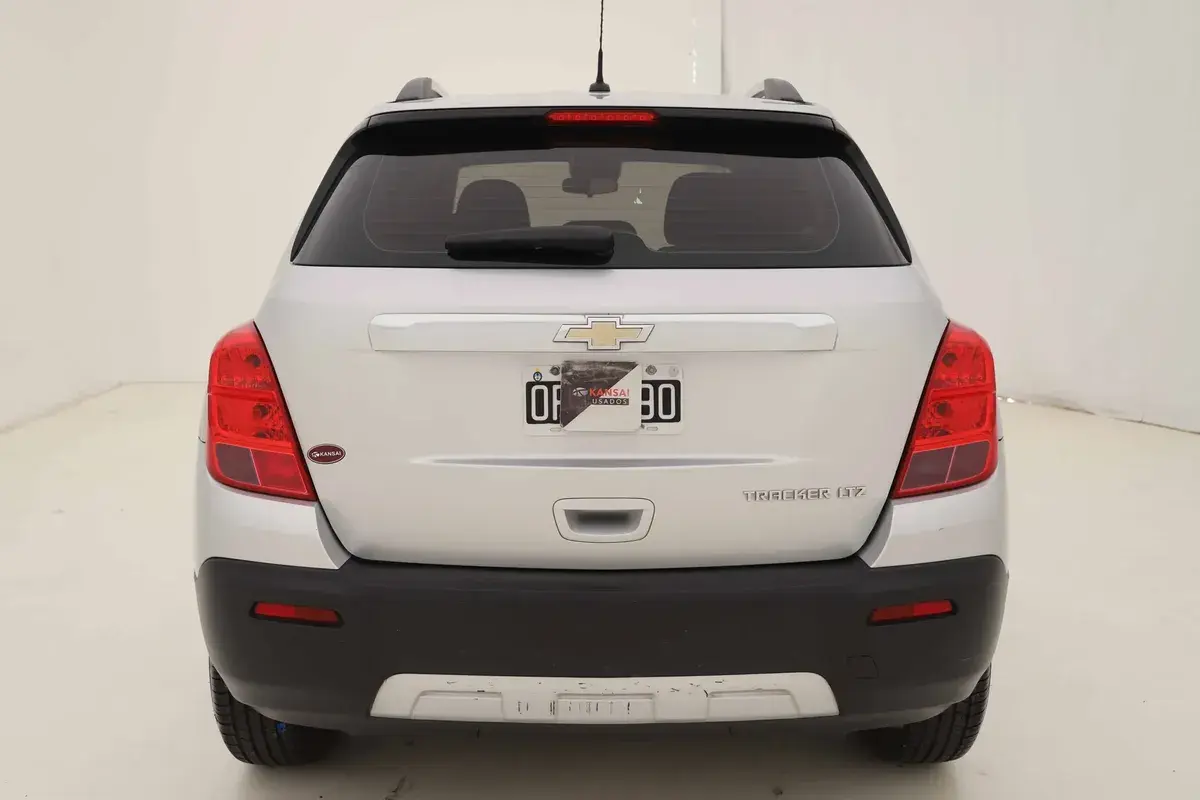 Chevrolet Tracker 1.8 Ltz Fwd Mt 140Cv 2015 - foto 4