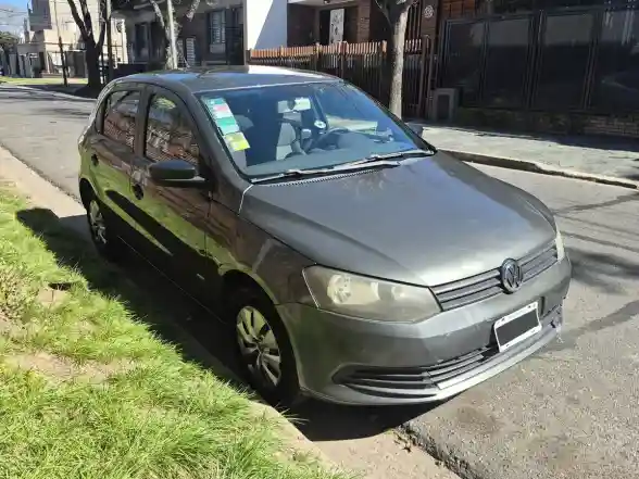 Volkswagen Gol Trend 1.6 Pack Ii 101Cv 2014 - foto 3